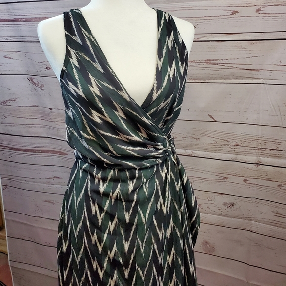 Ann Taylor dress - Picture 2 of 8